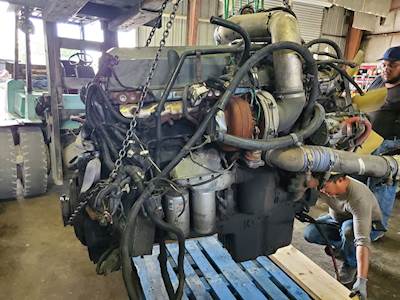 Detroit Series 60 Cylinder Head