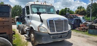 Meritor-Rockwell MT40-14X Front Differential for a 2012 Freightliner Cascadia 125