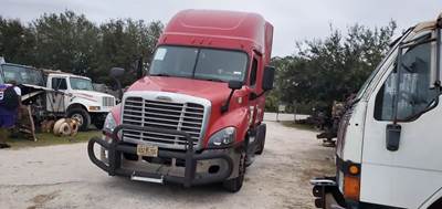 Detroit DD15 Engine for a 2016 Freightliner Cascadia 125