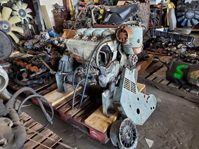 Deutz F4L912 Industrial Diesel Engine - 108 HP