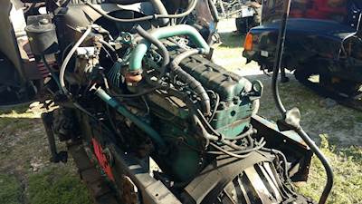 International DT466 Engine