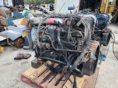 International DT466 Engine - 225 HP