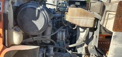 International DT466 Engine for a 1999 International 4700