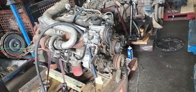 Mitsubishi 6D31-1AT2 Engine