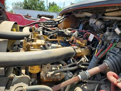 Caterpillar C7 Fuel Injector for a 2007 Freightliner M2 106