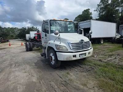 Hino JO8E-TA Fuel Injector for a 2008 Hino 268