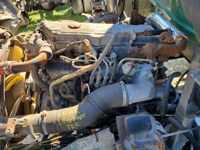 Isuzu 4HK1TC Fuel Injector for a 2005 Isuzu NQR