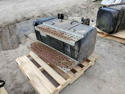 Freightliner FL70 Fuel Tank