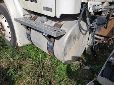 Freightliner M2 112 Fuel Tank for a 2008 Freightliner M2 112 Medium Duty