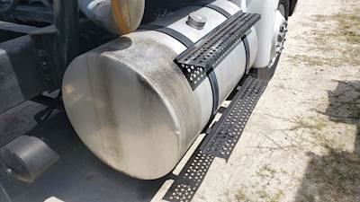 International 9100 Fuel Tank