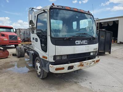 GMC T5500 Salvage Truck