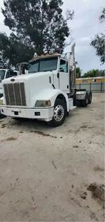 Peterbilt 385 Salvage Truck