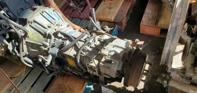 Aisin Transmission for a 1999 Ud/Nissan UD1400