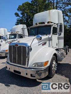 2014 Peterbilt 386 T/A Day Cab