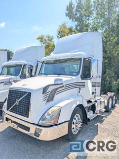 2017 Volvo VNL T/A Day Cab