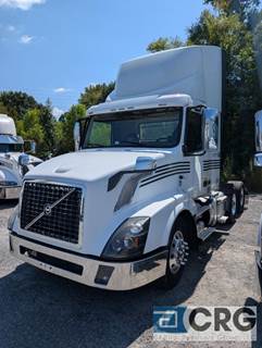 2018 Volvo VNL Day Cab Truck