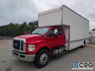 2016 Ford F-750 Box Truck