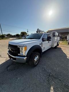 2017 Ford F-550 Extended Cab Mechanic / Service Truck