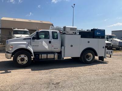 2021 Ford F-750 Extended Cab Mechanic / Service Truck