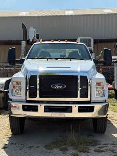 2021 Ford F-750 Extended Cab Mechanic / Service Truck