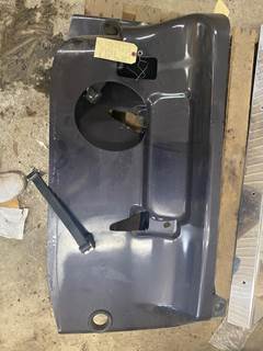 #802 1999 Western Star 4964 (Driver + Passenger)