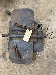 #789 1990 Ford LTL 9OOO Coolant Reservoir