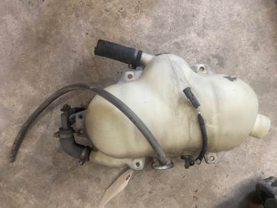 #114 1999 Volvo WG64 Coolant Overflow Tank