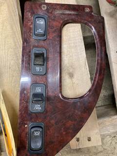 #1043 2010 Freightliner M2 Dash Panel