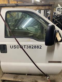 #1111 2003 Ford F-450 Door passenger