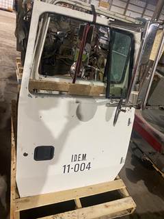 1993 Ford L9000 Door