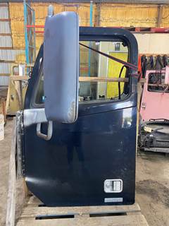 #730 2006 Freightliner Century Class Door