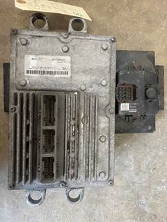 #661 2005 International DT466E Engine Control Module (ECM)