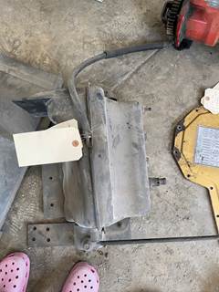 #91 2004 International 9400 i Engine Part