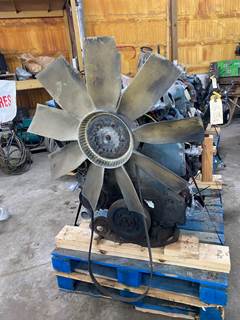 #634 2005 International DT466E Engine