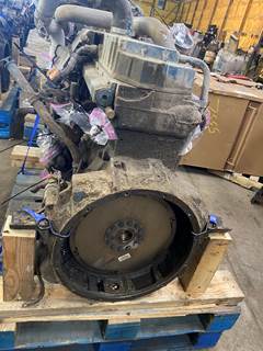 #1439 2000 International DT466E 215HP Engine