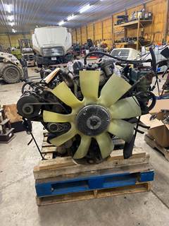 #256 2007 International MaxxForce 7 Engine