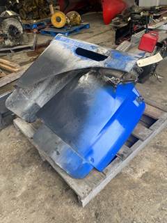 #510 2000 International 9200i Fender