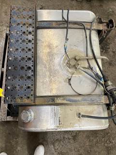 #1293 2006 International 55 gallon Fuel Tank