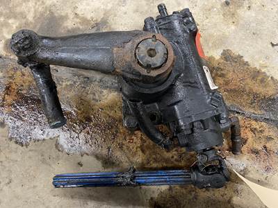 #377 2005 International Gear Box