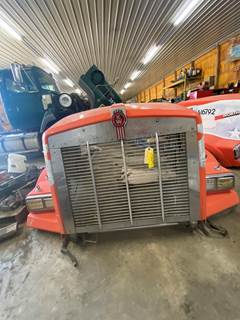 #1269 2005 Kenworth T800 Hood