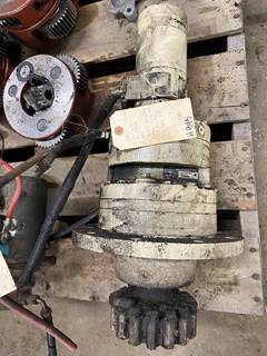 #943 2002 Fairfield MK213944 Hydraulic Swing Motor