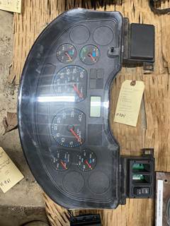 #984 2006 International 92002 Instrument Panel Cluster