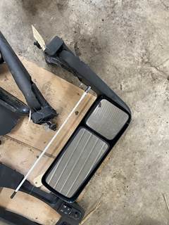 #596 2016 International LT625 Mirror