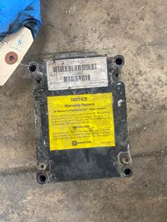 #64 2000 Meritor Transmission Control Module (TCM)