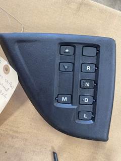 #465 2013 International Transmission Shifter