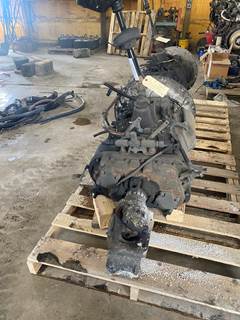 #560 2014 Eaton FR 15210B Transmission