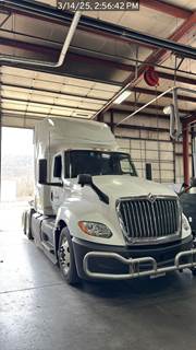 2020 International LT625 Sleeper Semi Truck