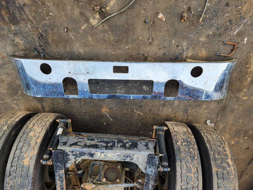 2016 Mack Pinnacle CHU613 Front Bumper for a Mack CHU613 For Sale