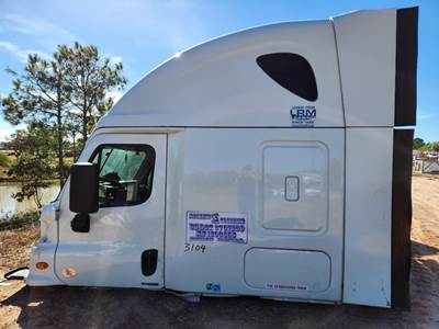 Freightliner Cascadia Cab Assembly