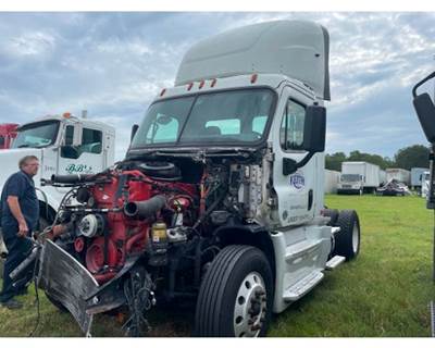 Freightliner Cascadia Cab Assembly